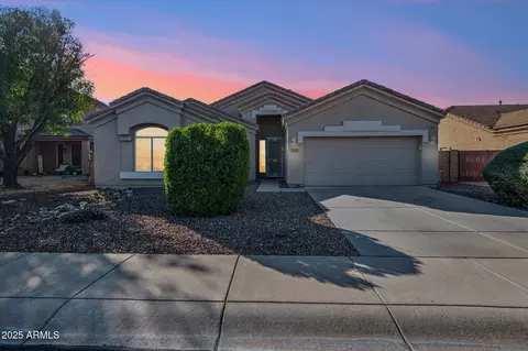9333 W Clara Ln, Peoria, AZ 85382