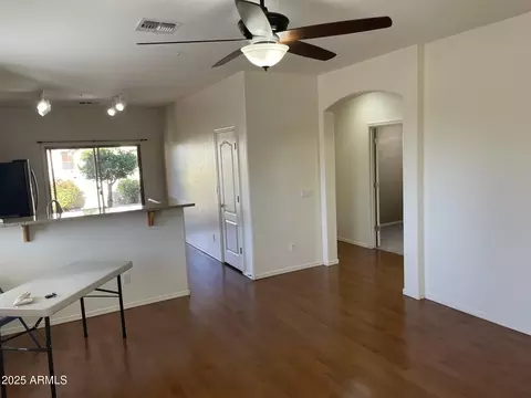 Living - 965 S Heritage Dr, Gilbert, AZ 85296 photo 1 of 3