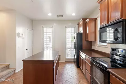 2789 S Key Biscayne Dr, Gilbert, AZ 85295 photo 8