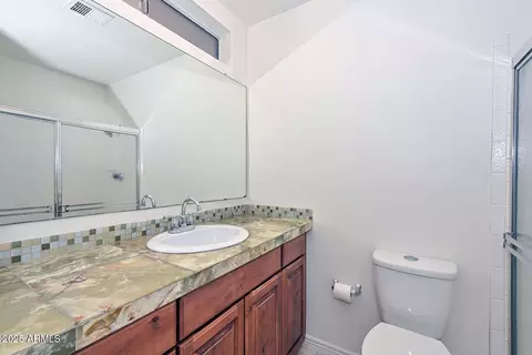 Bath - 1825 E Aire Libre Ave, Phoenix, AZ 85022 photo 1 of 4