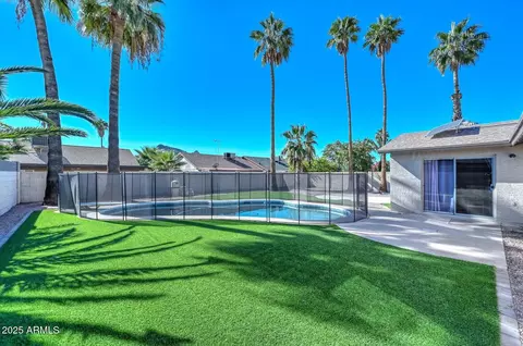 Exterior - 1825 E Aire Libre Ave, Phoenix, AZ 85022 photo 6 of 9