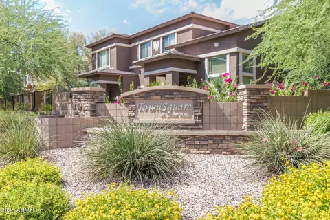 15240 N 142nd Ave #1011, Surprise, AZ 85379