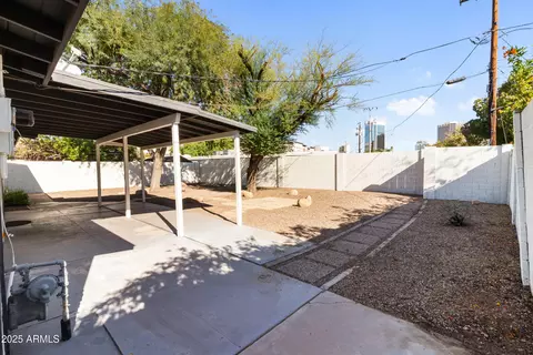 Exterior - 3343 N 6th Ave, Phoenix, AZ 85013 photo 4 of 4
