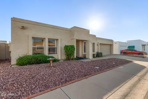 1007 E Villa Rita Dr, Phoenix, AZ 85022 photo 5