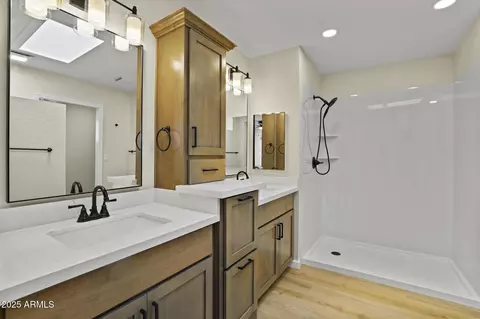 Bath - 625 E Coronado Way, Payson, AZ 85541 photo 2 of 3