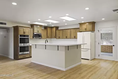 Kitchen - 625 E Coronado Way, Payson, AZ 85541 photo 1 of 3