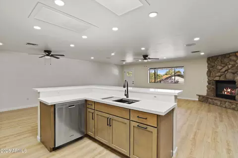 Kitchen - 625 E Coronado Way, Payson, AZ 85541 photo 3 of 3
