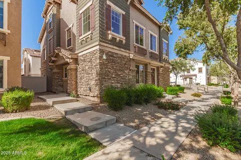 453 N Alder Ct, Gilbert, AZ 85233