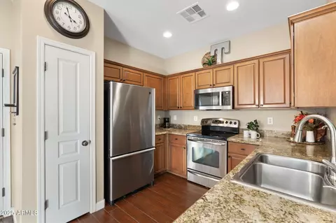 1705 E Joseph Way, Gilbert, AZ 85295 photo 9