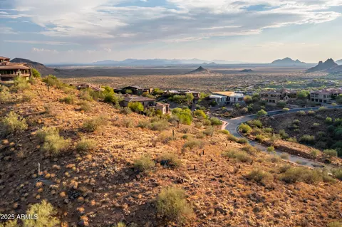 15645 E Firerock Country Club Dr #1, Fountain Hills, AZ 85268