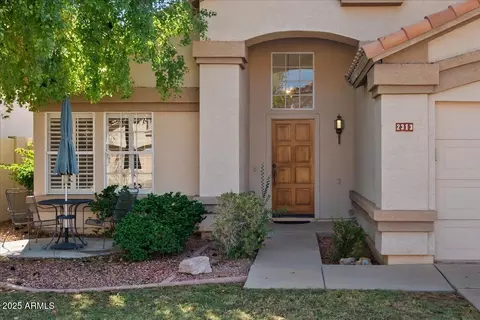 Exterior - 2313 E Gondola Ln, Gilbert, AZ 85234 photo 3 of 4