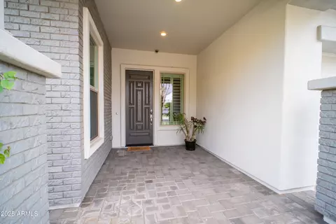 Entry Way - 2859 E Arabian Dr, Gilbert, AZ 85296 photo 1 of 5
