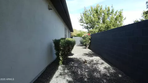 Exterior - 2859 E Arabian Dr, Gilbert, AZ 85296 photo 10 of 10