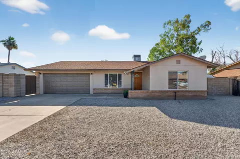 1325 W Topeka Dr, Phoenix, AZ 85027