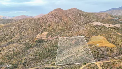 tbd N Snapdragon Way 5 Acres -- #-, Globe, AZ 85501 photo 2