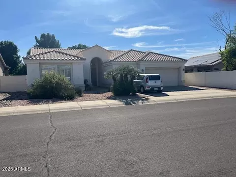 7177 W Foothill Dr, Glendale, AZ 85310