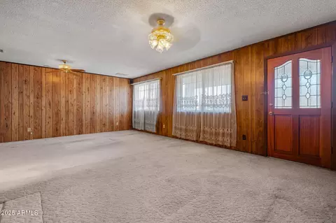 Living - 4531 E Southern Ave, Phoenix, AZ 85042 photo 1 of 4