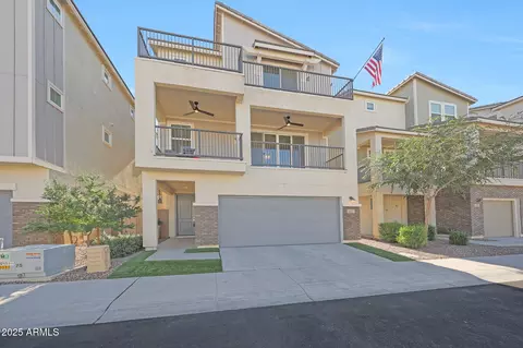 667 W Winchester Dr, Chandler, AZ 85286