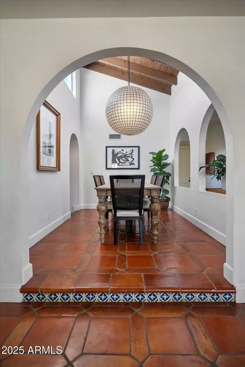 Dining - 2022 E Bishop Dr, Tempe, AZ 85282 photo 1 of 11