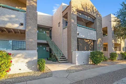 1295 N Ash St #123, Gilbert, AZ 85233