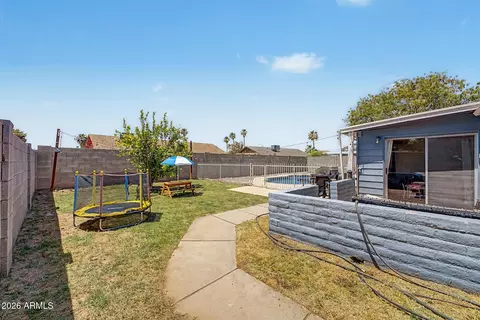 Exterior - 17636 N 33rd Ln, Phoenix, AZ 85053 photo 3 of 6