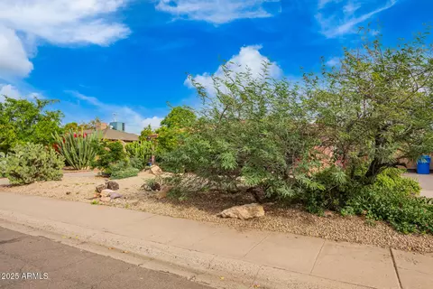 Exterior - 2931 N 8th Ave, Phoenix, AZ 85013 photo 2 of 7