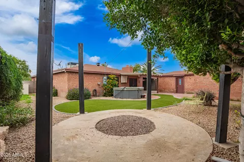 Exterior - 2931 N 8th Ave, Phoenix, AZ 85013 photo 6 of 7