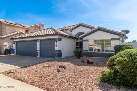3129 E Oraibi Dr, Phoenix, AZ 85050 photo 3