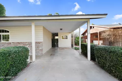 Exterior - 3420 N 45th St, Phoenix, AZ 85018 photo 3 of 7