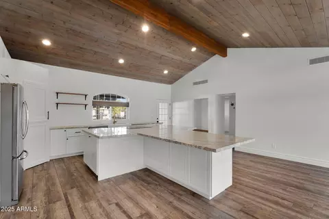 Kitchen - 3420 N 45th St, Phoenix, AZ 85018 photo 4 of 4