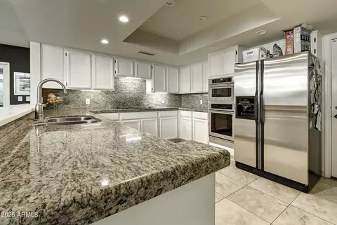 Kitchen - 3050 E Marlette Ave, Phoenix, AZ 85016 photo 1 of 3