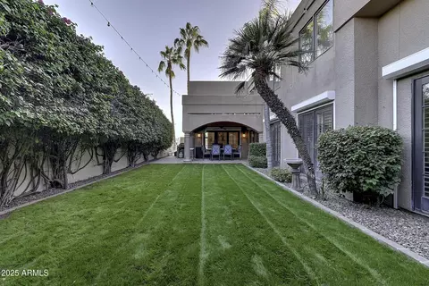 Exterior - 3050 E Marlette Ave, Phoenix, AZ 85016 photo 12 of 13