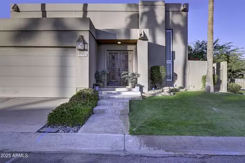 Exterior - 3050 E Marlette Ave, Phoenix, AZ 85016 photo 3 of 13