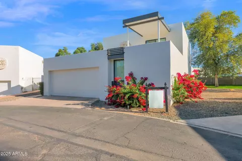 Exterior - 4834 Earll Dr E, Phoenix, AZ 85018 photo 3 of 10
