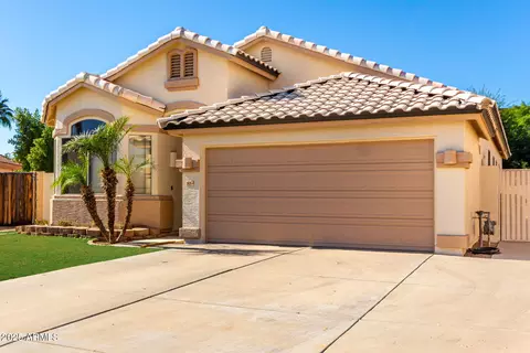884 S Jacob St, Gilbert, AZ 85296 photo 2