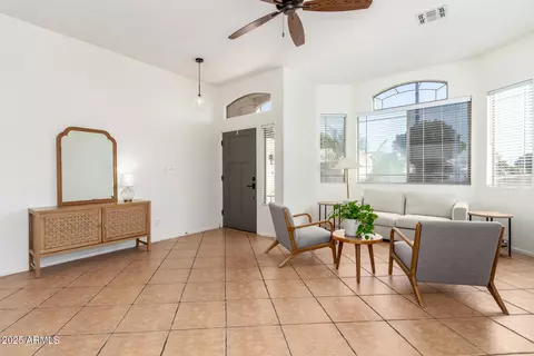 884 S Jacob St, Gilbert, AZ 85296 photo 4