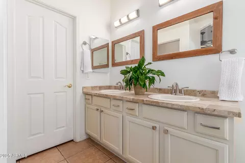 884 S Jacob St, Gilbert, AZ 85296 photo 17