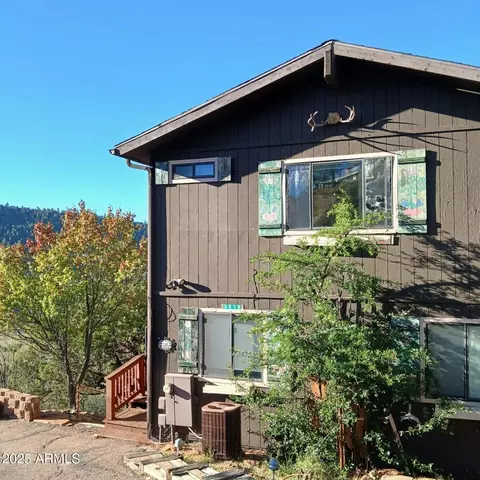 9619 W Coyote Dr, Strawberry, AZ 85544