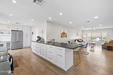 2915 E Vista Dr, Phoenix, AZ 85032 photo 10