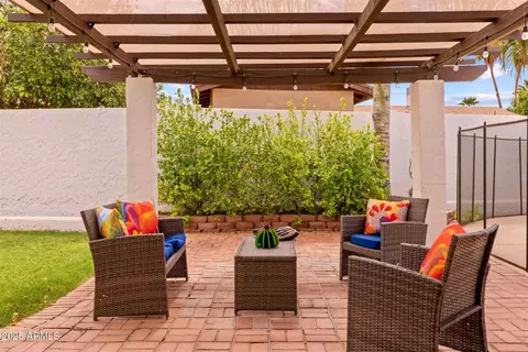 2915 E Vista Dr, Phoenix, AZ 85032 photo 3