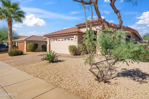 Exterior - 4438 E Rowel Rd, Phoenix, AZ 85050 photo 2 of 4