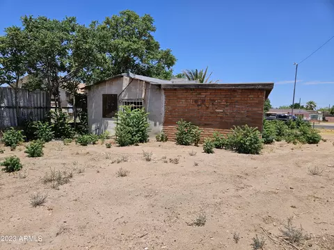Exterior - 325 E 8th St, Douglas, AZ 85607 photo 2 of 5