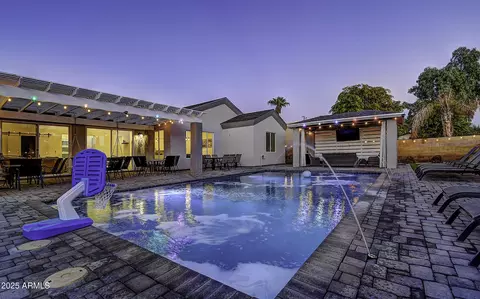 4095 E Nisbet Rd, Phoenix, AZ 85032