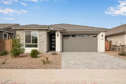 5338 W Royal Palm Rd, Glendale, AZ 85302