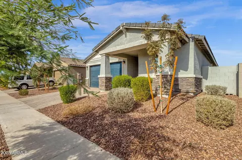 17334 W Running Deer Trl, Surprise, AZ 85387