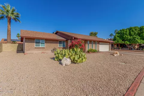 4140 W Anderson Dr, Glendale, AZ 85308
