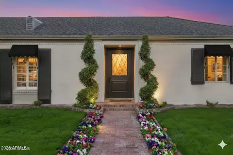 1625 Palmcroft Way SW, Phoenix, AZ 85007