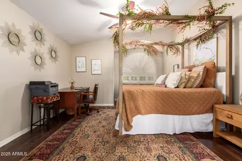 Bedroom - 1706 E Waltann Ln, Phoenix, AZ 85022 photo 1 of 2
