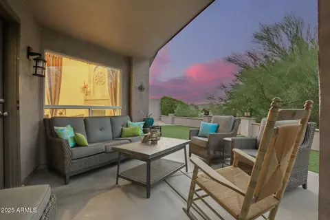 Exterior - 1706 E Waltann Ln, Phoenix, AZ 85022 photo 4 of 8