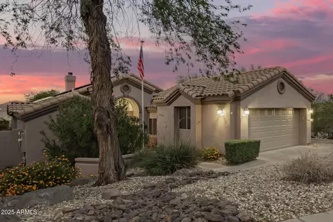 Exterior - 1706 E Waltann Ln, Phoenix, AZ 85022 photo 2 of 8